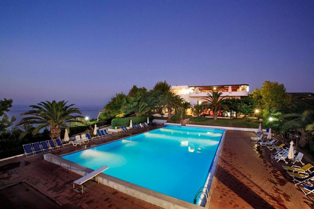 Hotel Villaggio Costa Ripa Rodi Garganico Eksteriør bilde