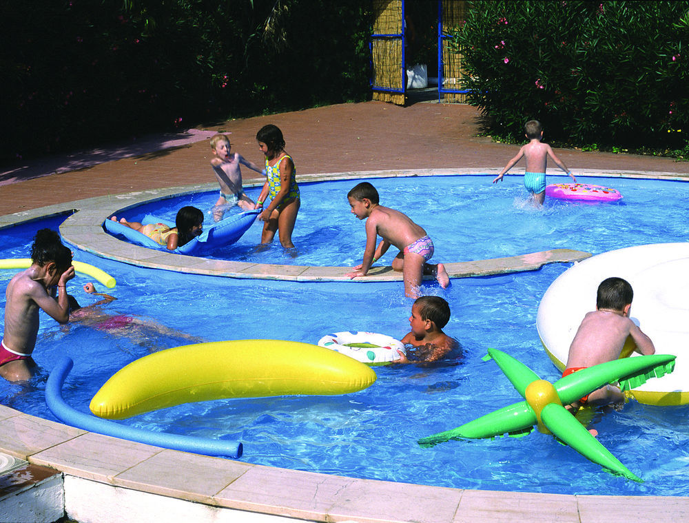 Hotel Villaggio Costa Ripa Rodi Garganico Eksteriør bilde
